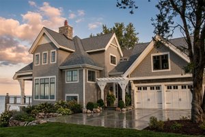 Exterior - Front Elevation for Traditional House Plan #928-11 - 4 bed, 3.5 bath