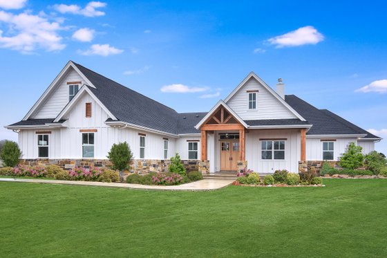 Exterior - Front Elevation for Craftsman House Plan #430-179 - 5 bed, 3.5 bath