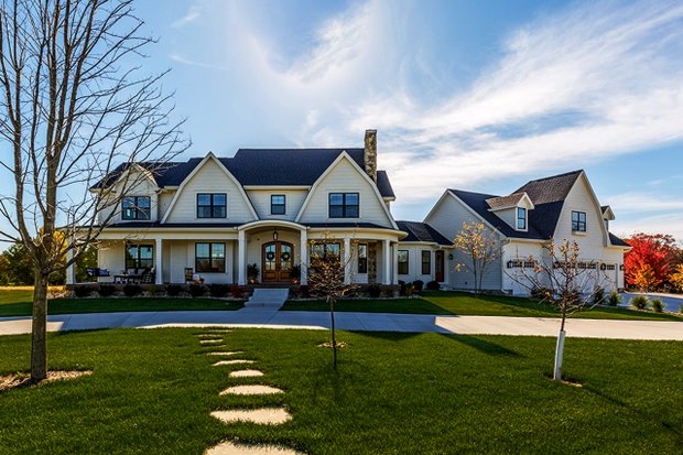 5 Bed Wraparound Porch Plans